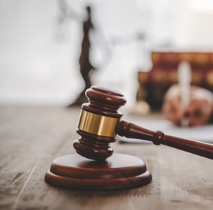 Full Familiarity with Local Courts